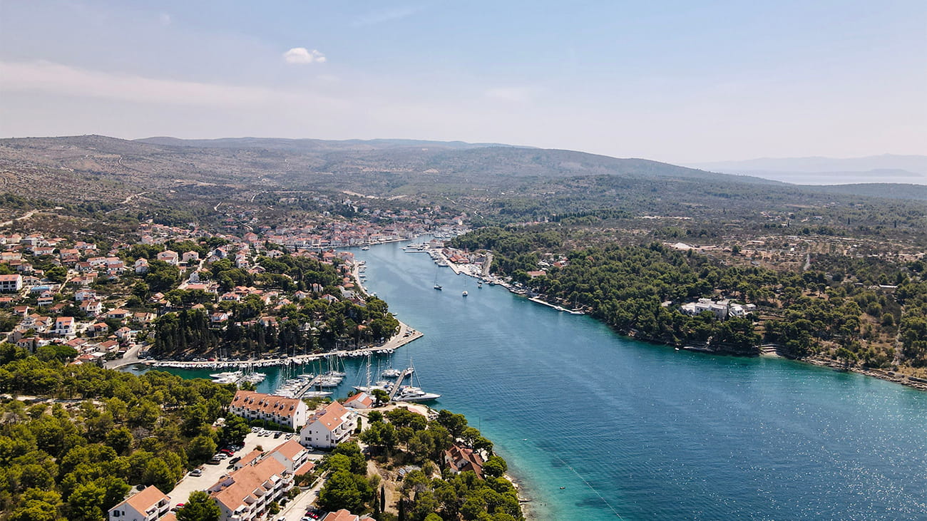 Weer op Brač in juli: wat kun je verwachten?
