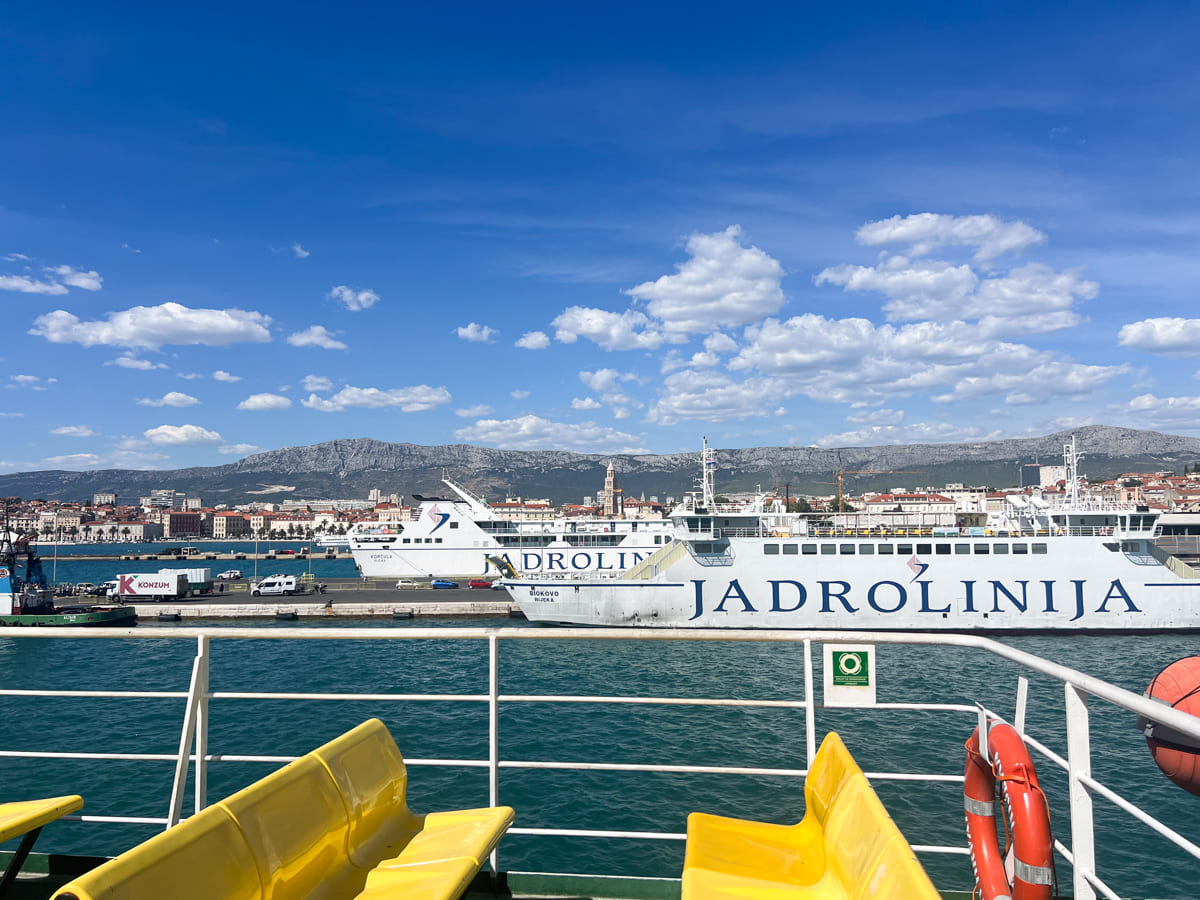 Ferry Split Brač Jadrolinija
